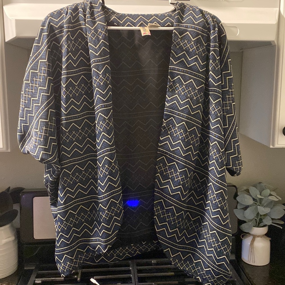 Mimi chica Aztec cardigan in blue and white size extra small